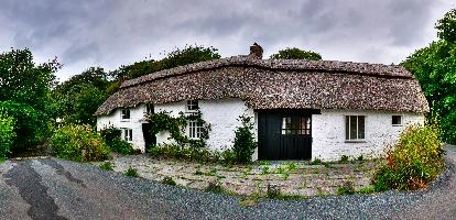 Combe Houses 3.jpg